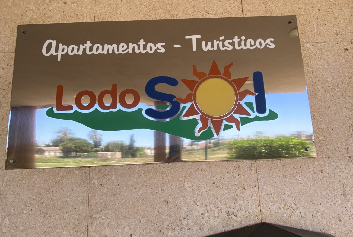 2 Bedroom / 2 Bathroom Apartment * Very popular Development * San Pedro del Pinatar * 10 minutes walk to the local beach * Shared Pool / Jacuzzi * Rooftop Solarium with BBQ facilities * Excellent Views €139,995 *