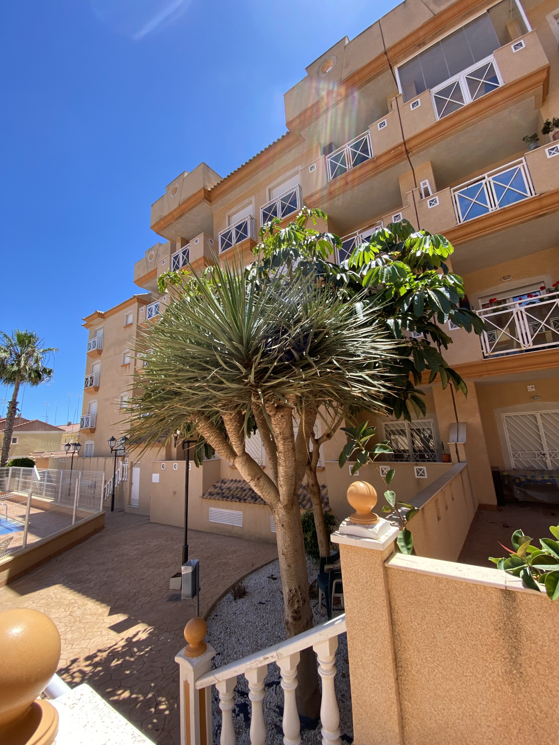 IMG_0572 2 Bedroom / 2 Bathroom Apartment * Very popular Development * San Pedro del Pinatar * 10 minutes walk to the local beach * Shared Pool / Jacuzzi * Rooftop Solarium with BBQ facilities * Excellent Views €139,995 *