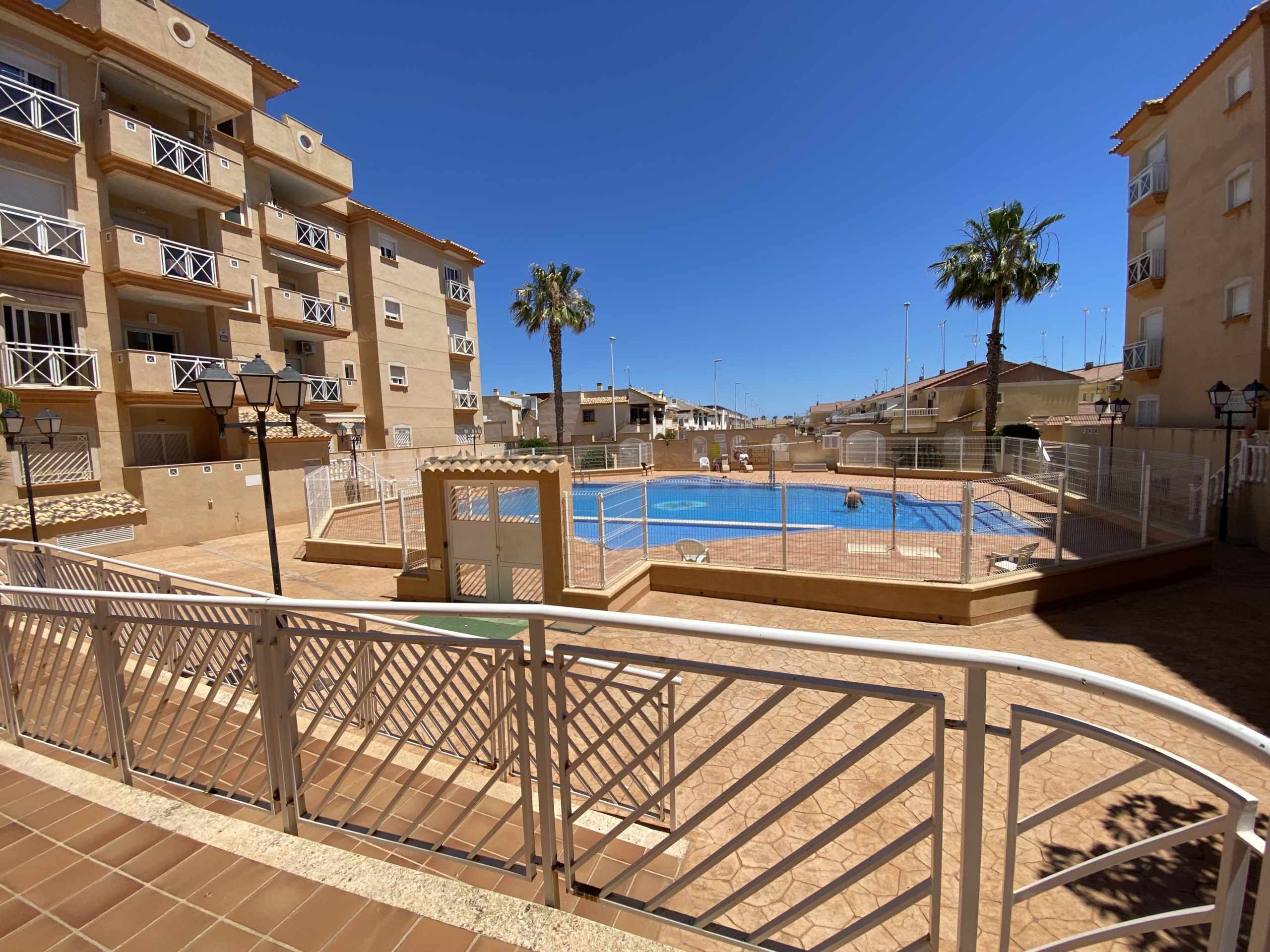 IMG_0574 2 Bedroom / 2 Bathroom Apartment * Very popular Development * San Pedro del Pinatar * 10 minutes walk to the local beach * Shared Pool / Jacuzzi * Rooftop Solarium with BBQ facilities * Excellent Views €139,995 *