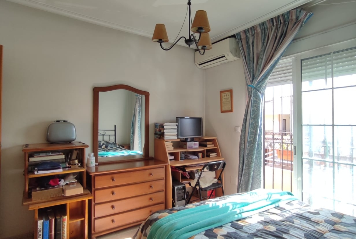 4 Bedroom / 2 Bathroom * Semi Detached House * Close to the Botanical Garden Restaurant €229,500 * San Pedro del Pinatar *