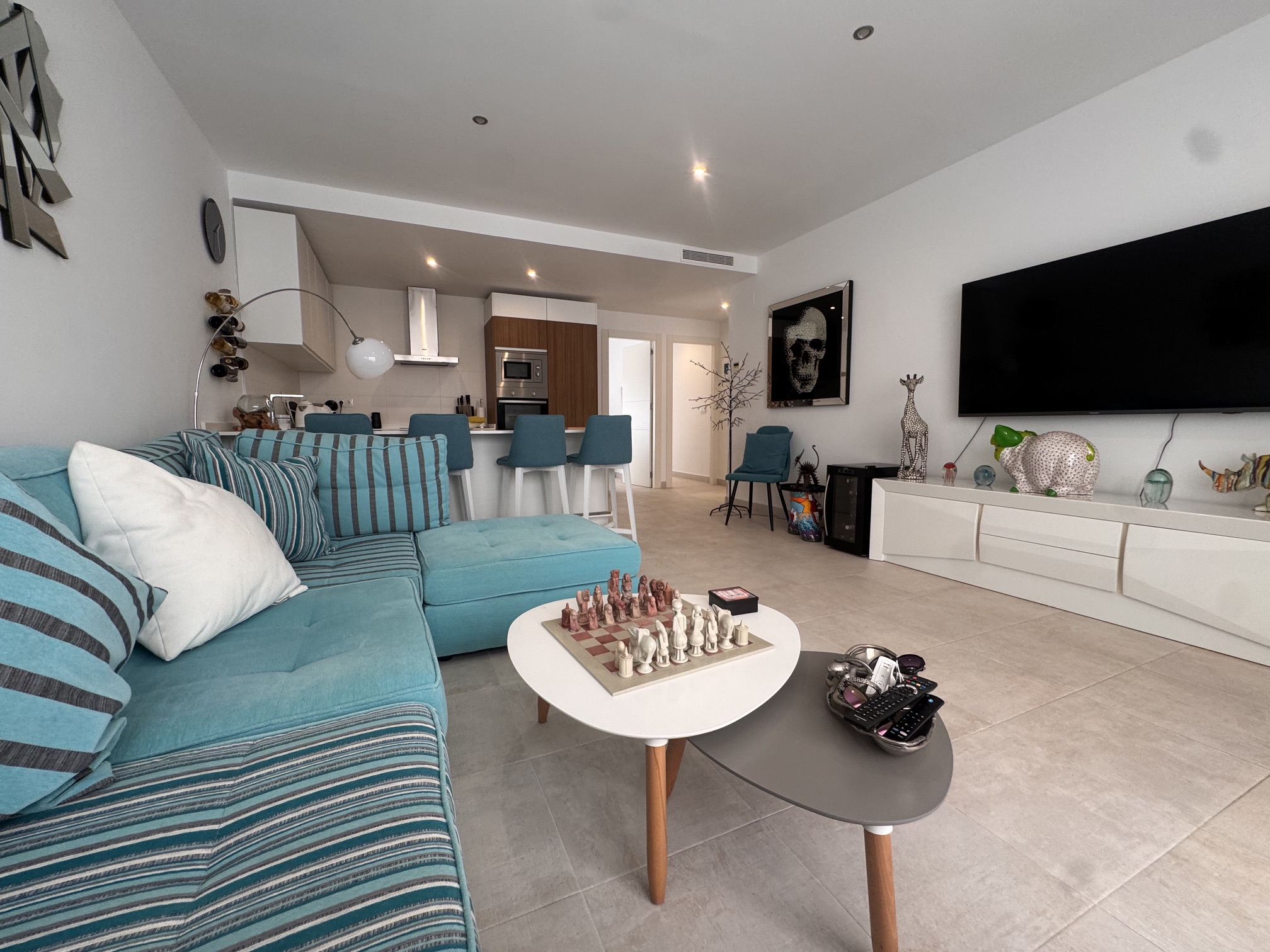 3 Bedroom / 2 Bathroom * Ground Floor Apartment on Huge Plot *Private Entrance * Garden * Overlooking Communal Pool Area * Pilar De La Horadada * Playamar IV * Immaculate Condition * €339,995 *