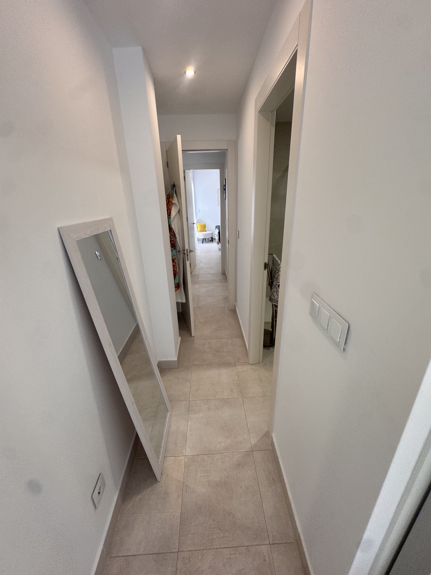 3 Bedroom / 2 Bathroom * Ground Floor Apartment on Huge Plot *Private Entrance * Garden * Overlooking Communal Pool Area * Pilar De La Horadada * Playamar IV * Immaculate Condition * €339,995 *