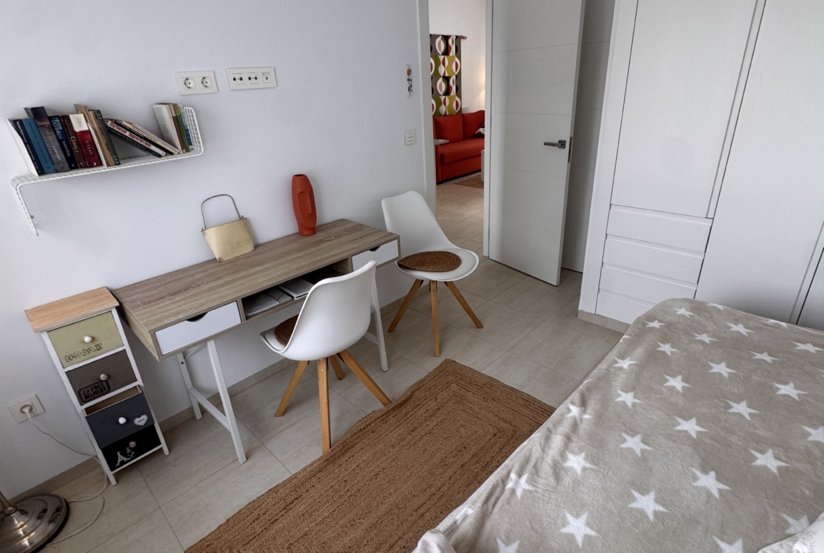 Immaculate Ground Floor Modern Apartment * 2 Bedroom / 2 Bathroom * Very Popular area Near Castelar College San Pedro / Lo Pagan  * Playamar IV * Swimming Pool * Private Parking * Only €199,995 ***