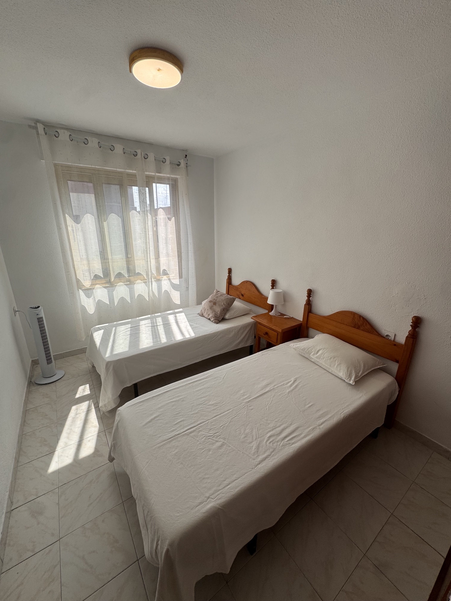 Fabulous Opportunity * 4 Bedroom Apartment * 150 Meters from The Beautiful Local Beach * With Transferable Tourist Licence * Includes Private Parking * Immaculate Condition * Excellent Location * Only €134,995 *