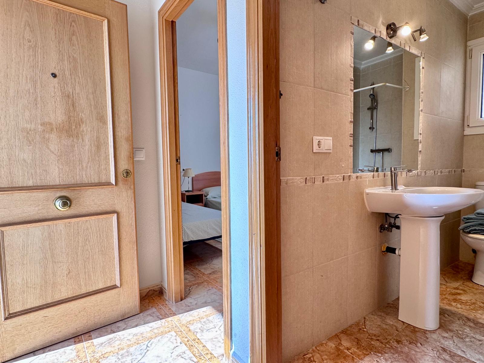 PHOTO-2026-06-30-08-35-25_2 2 Bedroom / 2 Bathroom Apartment * Very popular Development * San Pedro del Pinatar * 10 minutes walk to the local beach * Shared Pool / Jacuzzi * Rooftop Solarium with BBQ facilities * Excellent Views €139,995 *