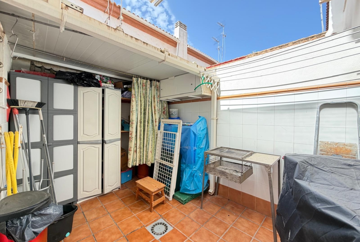 3 Bedroom / 2 Bathroom Semi Detached House in very desirable Location San Pedro del Pinatar * Near The Botanical Garden Restaurant * €159,995* Fully Secure Gated * Immaculate Condition *