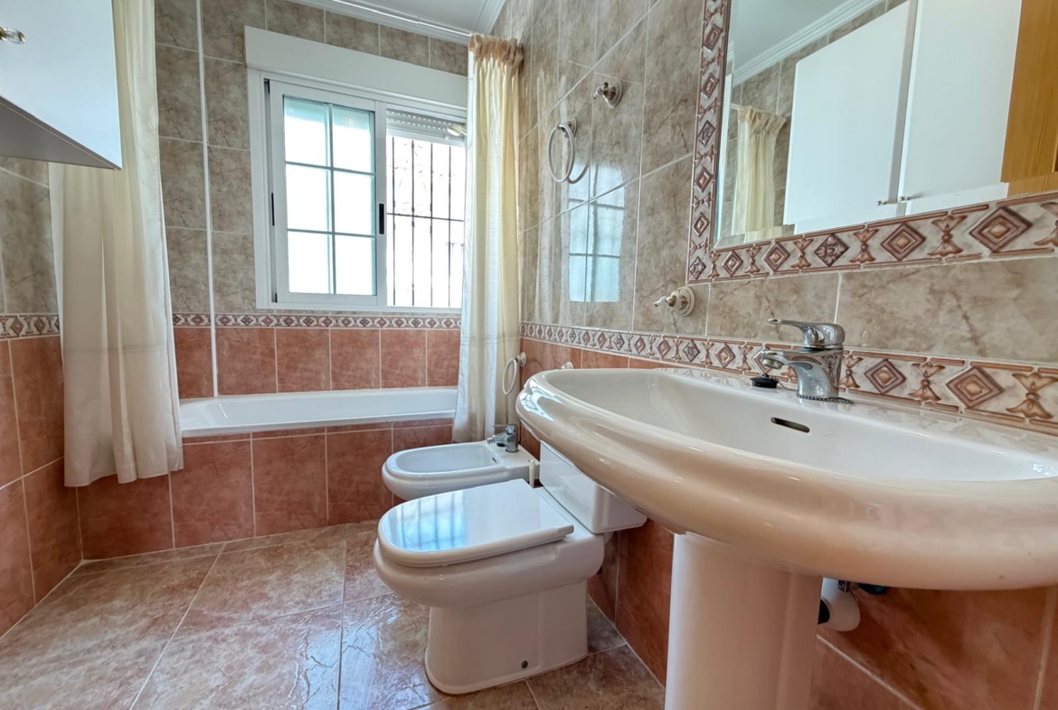 3 Bedroom / 2 Bathroom * Townhouse * Lo Pagan * Excellent Location * 150 Meters from the beach *Only €148,500 *