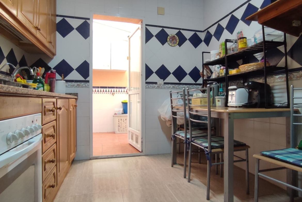 4 Bedroom / 2 Bathroom * Semi Detached House * Close to the Botanical Garden Restaurant €229,500 * San Pedro del Pinatar *