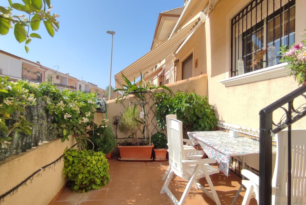 4 Bedroom / 2 Bathroom * Semi Detached House * Close to the Botanical Garden Restaurant €229,500 * San Pedro del Pinatar *