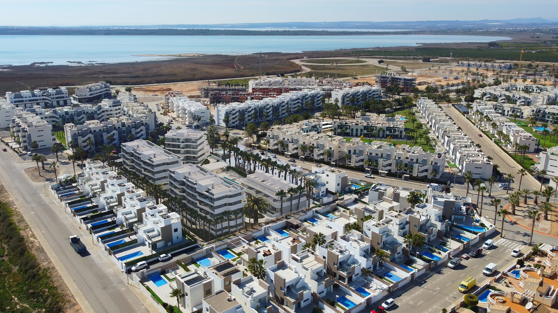 Mirador de La Salina * SALISOL RESORT * GUARDAMAR  del Segura *MODERN LUXURY APARTMENTS UP TO 235 M2 WITH TERRACES. 10 MINUTES FROM BEACH. DIRECT FROM DEVELOPER, IN EL RASO – GUARDAMAR, COSTA BLANCA. SPAIN.