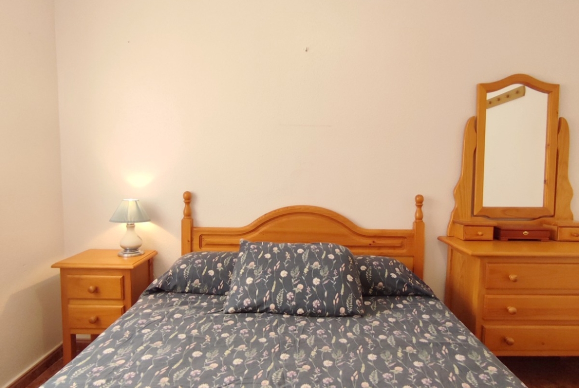 2 Bedroom / 1 Bathroom Apartment *2nd floor with lift and balcony * Only 250 meters from the local beach * €136,995 * Lo Pagan *