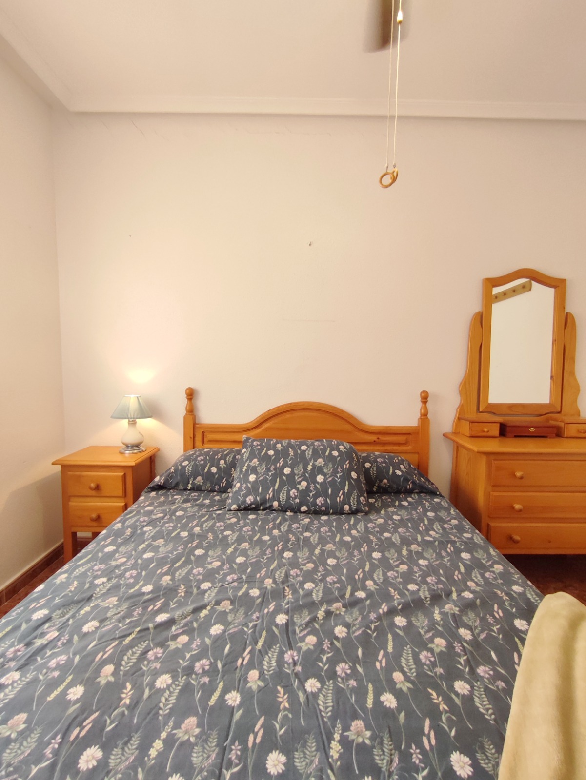 2 Bedroom / 1 Bathroom Apartment *2nd floor with lift and balcony * Only 250 meters from the local beach * €136,995 * Lo Pagan *