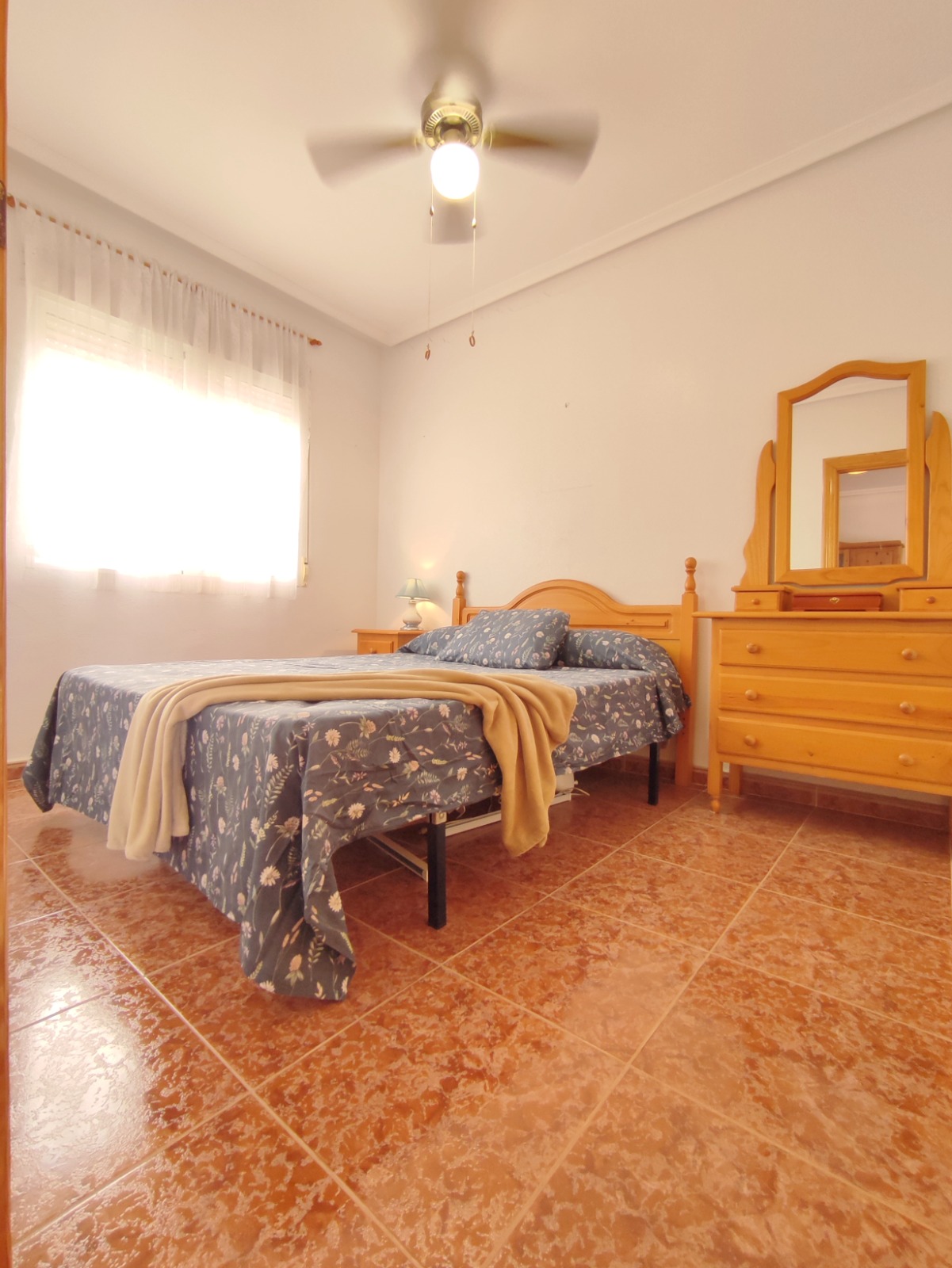 2 Bedroom / 1 Bathroom Apartment *2nd floor with lift and balcony * Only 250 meters from the local beach * €136,995 * Lo Pagan *