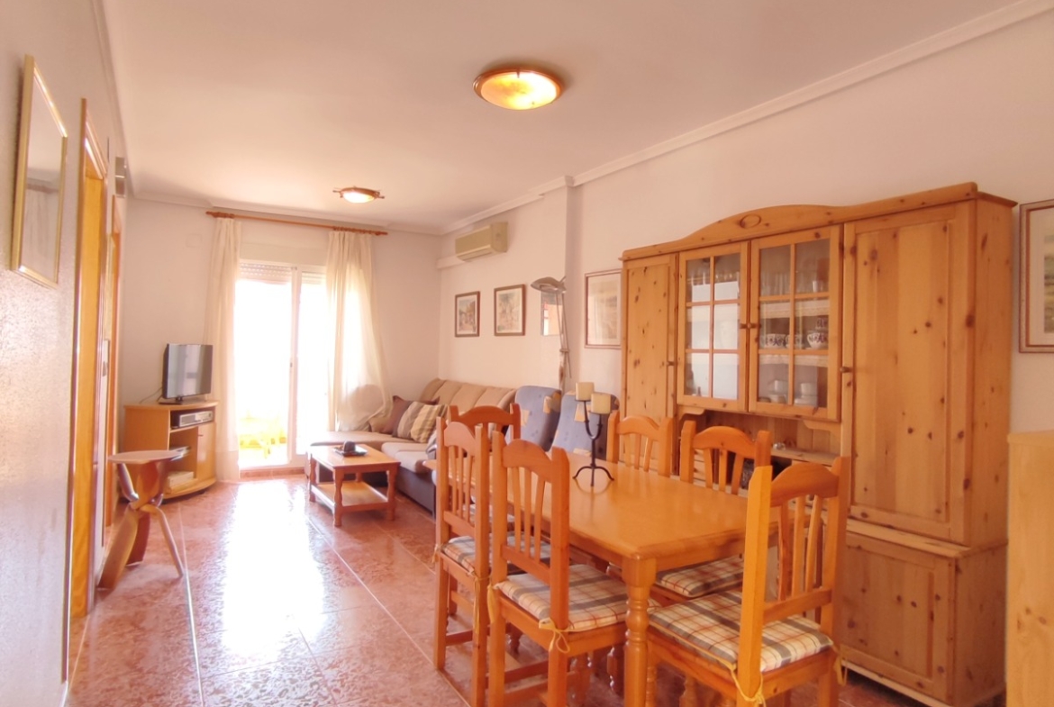 2 Bedroom / 1 Bathroom Apartment *2nd floor with lift and balcony * Only 250 meters from the local beach * €136,995 * Lo Pagan *