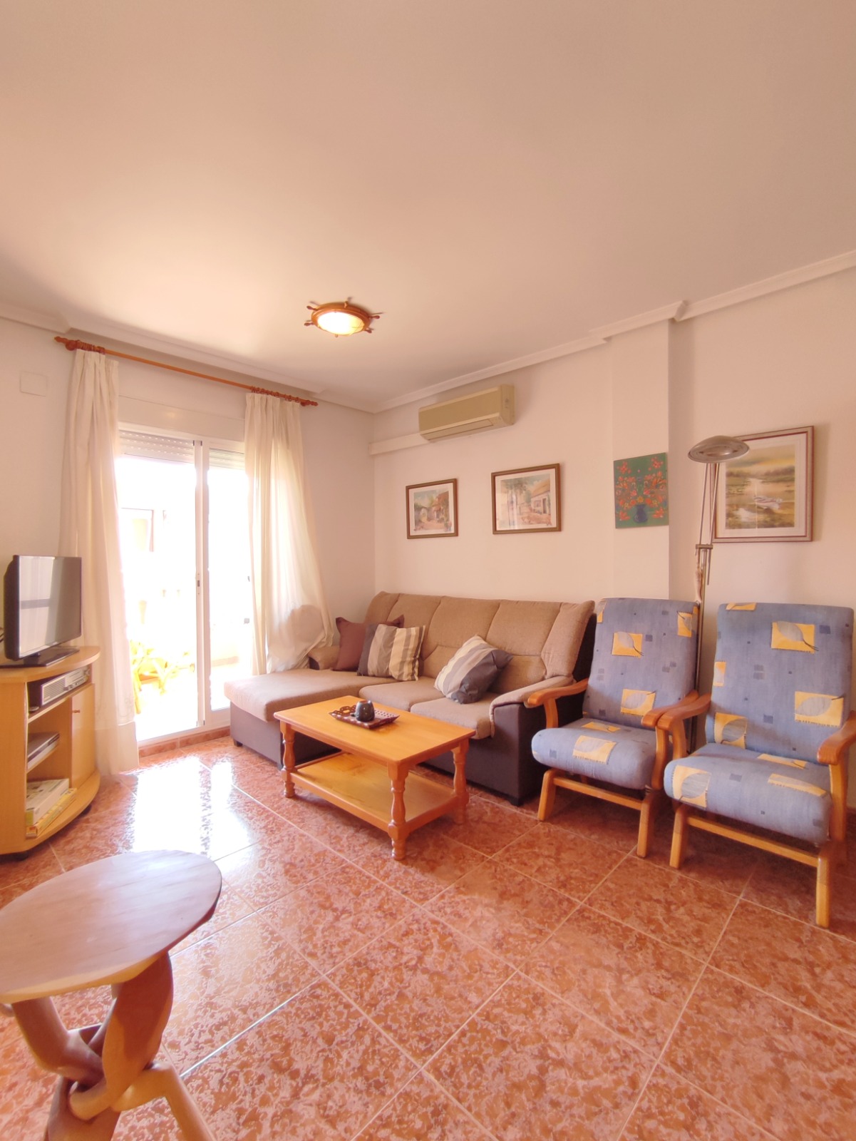2 Bedroom / 1 Bathroom Apartment *2nd floor with lift and balcony * Only 250 meters from the local beach * €136,995 * Lo Pagan *