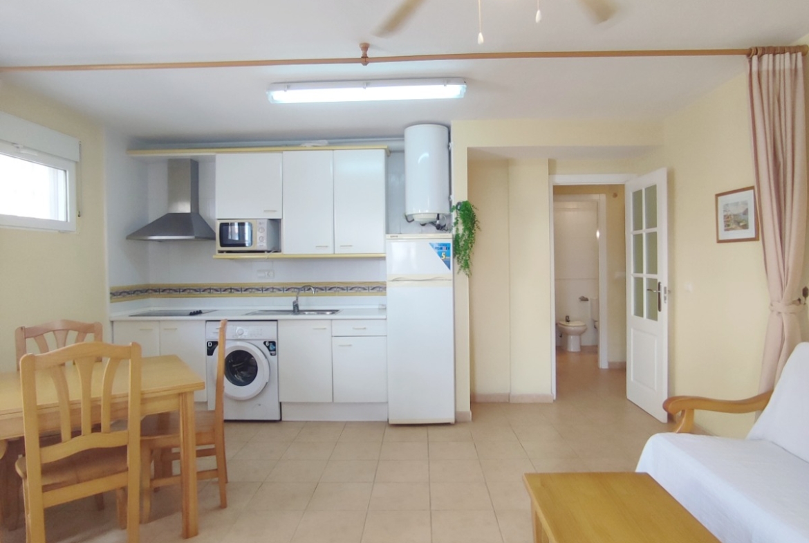 1 Bedroom / 1 Bathroom Apartment * Ground Floor * Lo Pagan * 150 meters from the Beach * €101,995 *