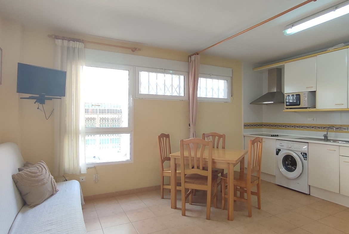 1 Bedroom / 1 Bathroom Apartment * Ground Floor * Lo Pagan * 150 meters from the Beach * €101,995 *