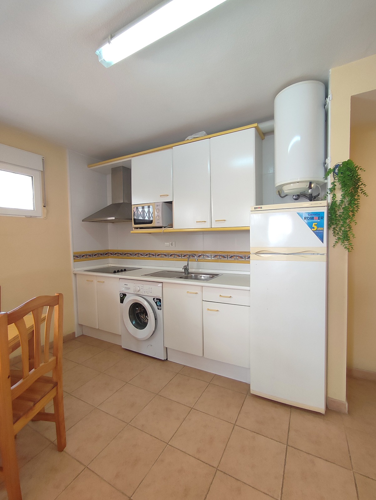 1 Bedroom / 1 Bathroom Apartment * Ground Floor * Lo Pagan * 150 meters from the Beach * €101,995 *