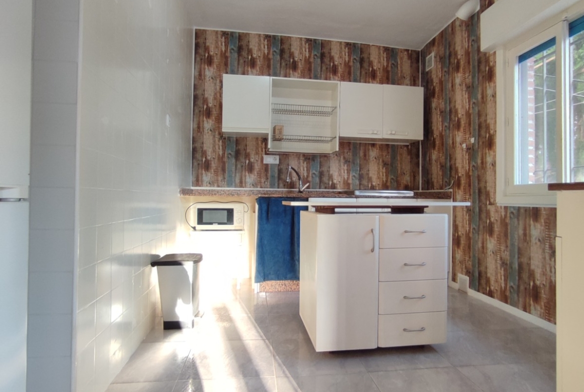 Semi Detached Ground Floor Bungalow * Lo Pagan * 700 meters from the Beach * Excellent Condition * Residential Location * 3 Bedrooms / 1 Bathroom only €119,500*