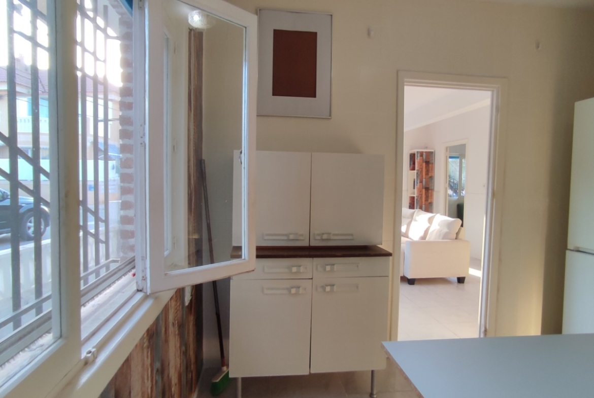 Semi Detached Ground Floor Bungalow * Lo Pagan * 700 meters from the Beach * Excellent Condition * Residential Location * 3 Bedrooms / 1 Bathroom only €119,500*