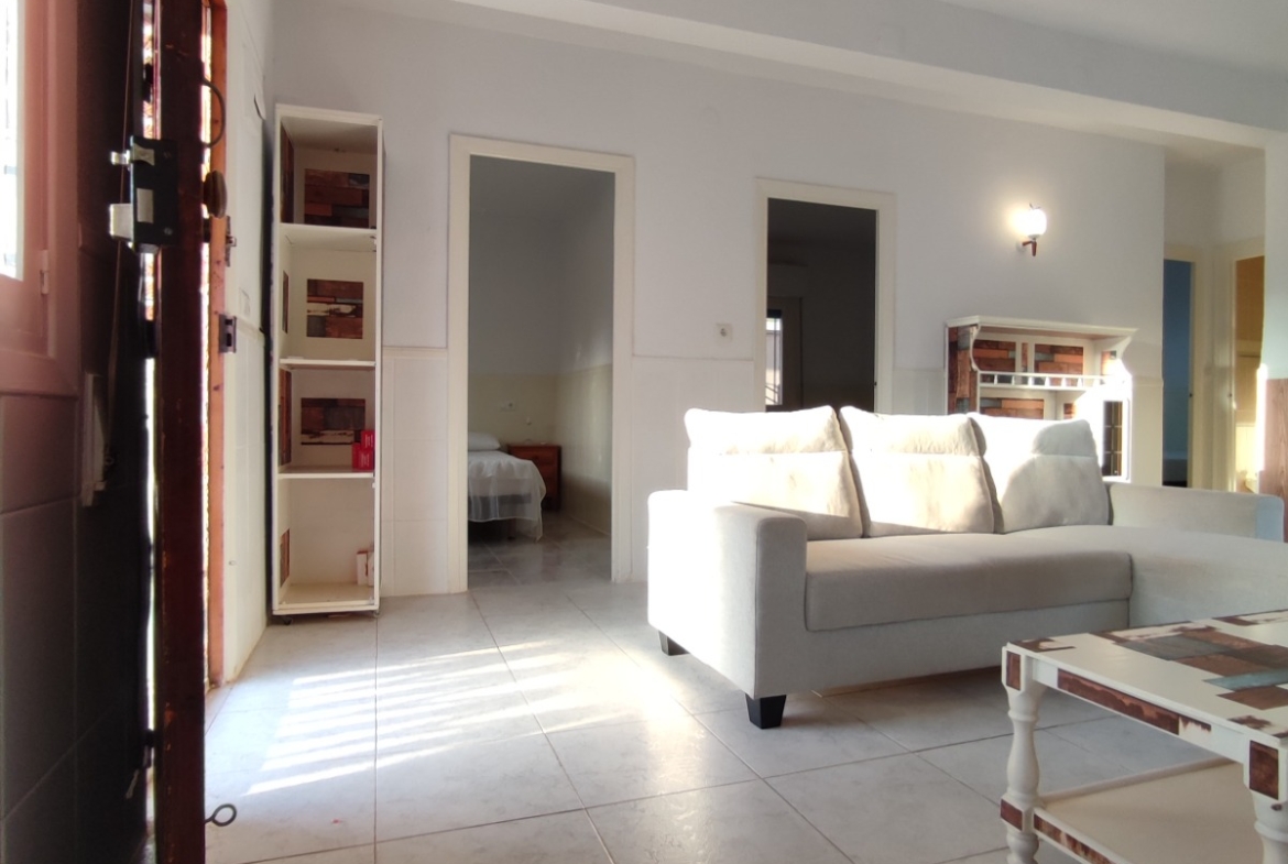 Semi Detached Ground Floor Bungalow * Lo Pagan * 700 meters from the Beach * Excellent Condition * Residential Location * 3 Bedrooms / 1 Bathroom only €119,500*