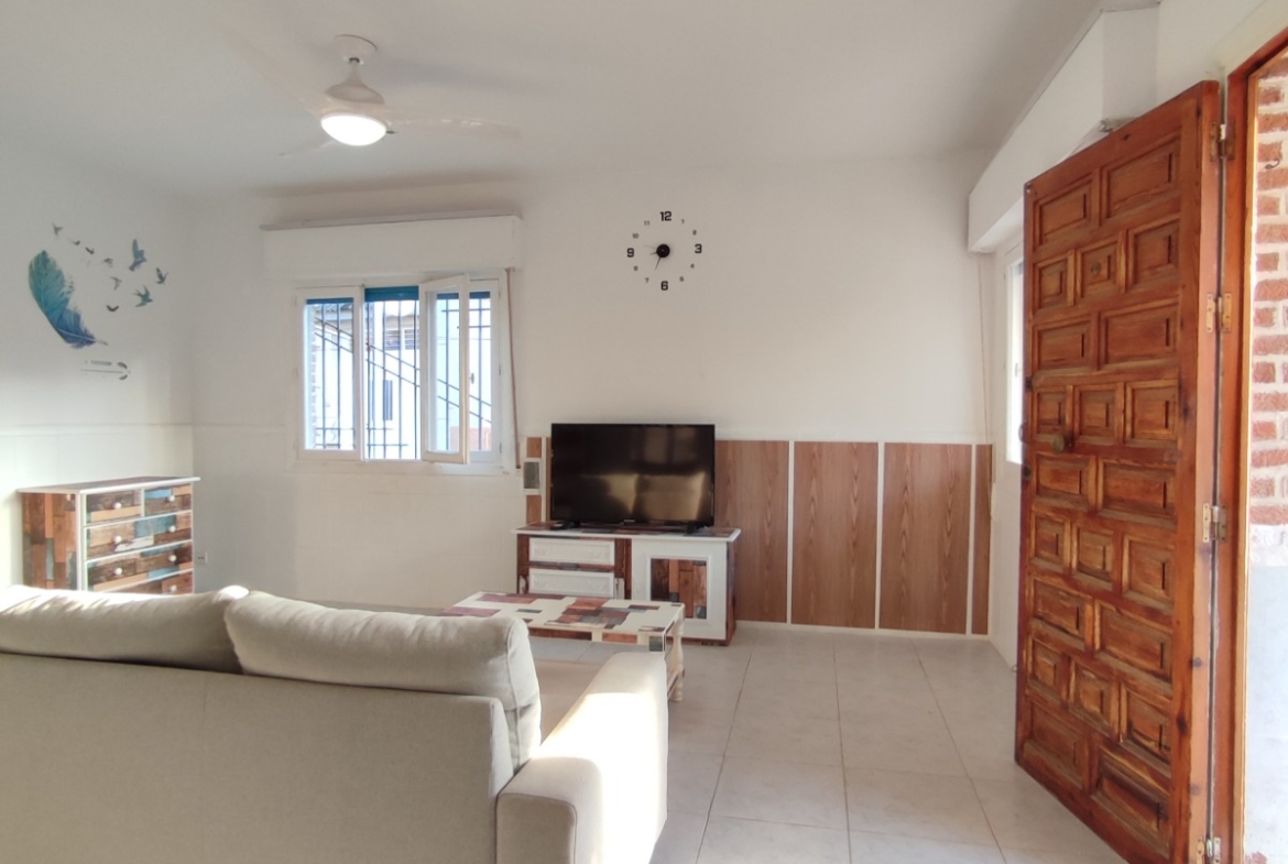 Semi Detached Ground Floor Bungalow * Lo Pagan * 700 meters from the Beach * Excellent Condition * Residential Location * 3 Bedrooms / 1 Bathroom only €119,500*
