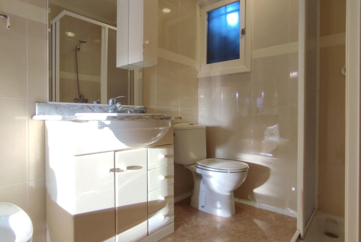 Semi Detached Ground Floor Bungalow * Lo Pagan * 700 meters from the Beach * Excellent Condition * Residential Location * 3 Bedrooms / 1 Bathroom only €119,500*