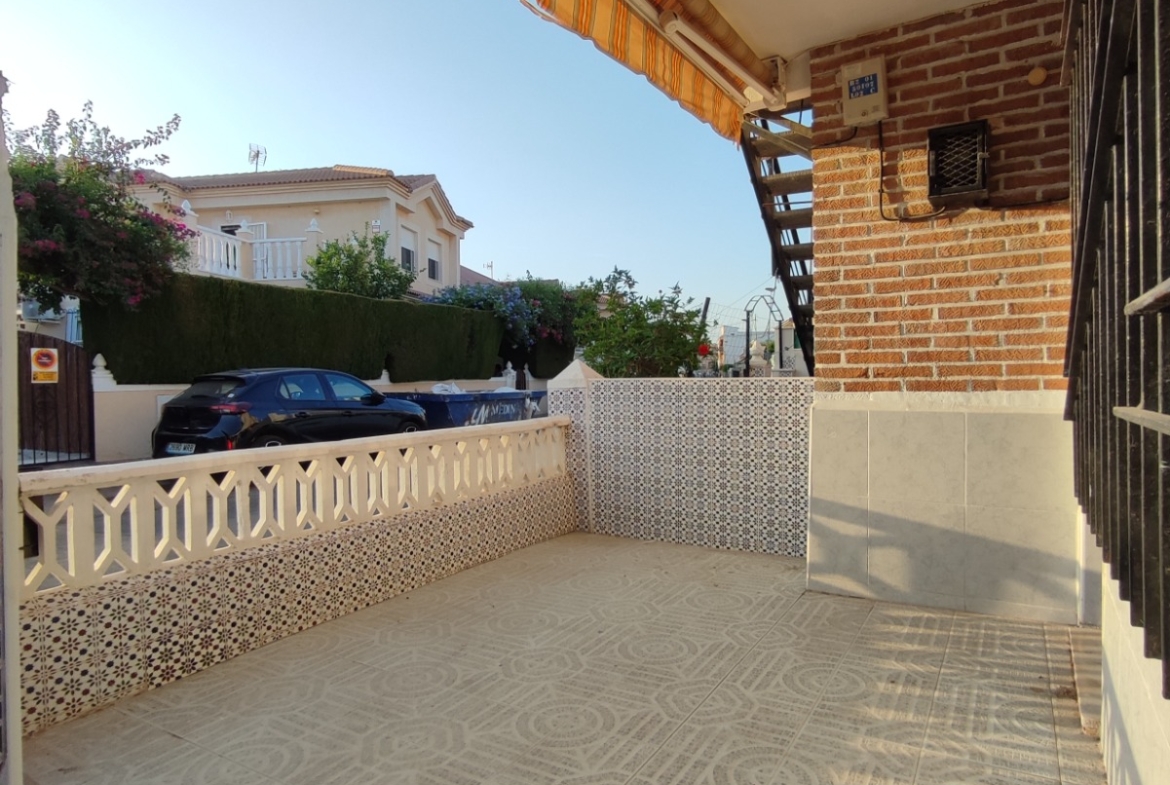 Semi Detached Ground Floor Bungalow * Lo Pagan * 700 meters from the Beach * Excellent Condition * Residential Location * 3 Bedrooms / 1 Bathroom only €119,500*