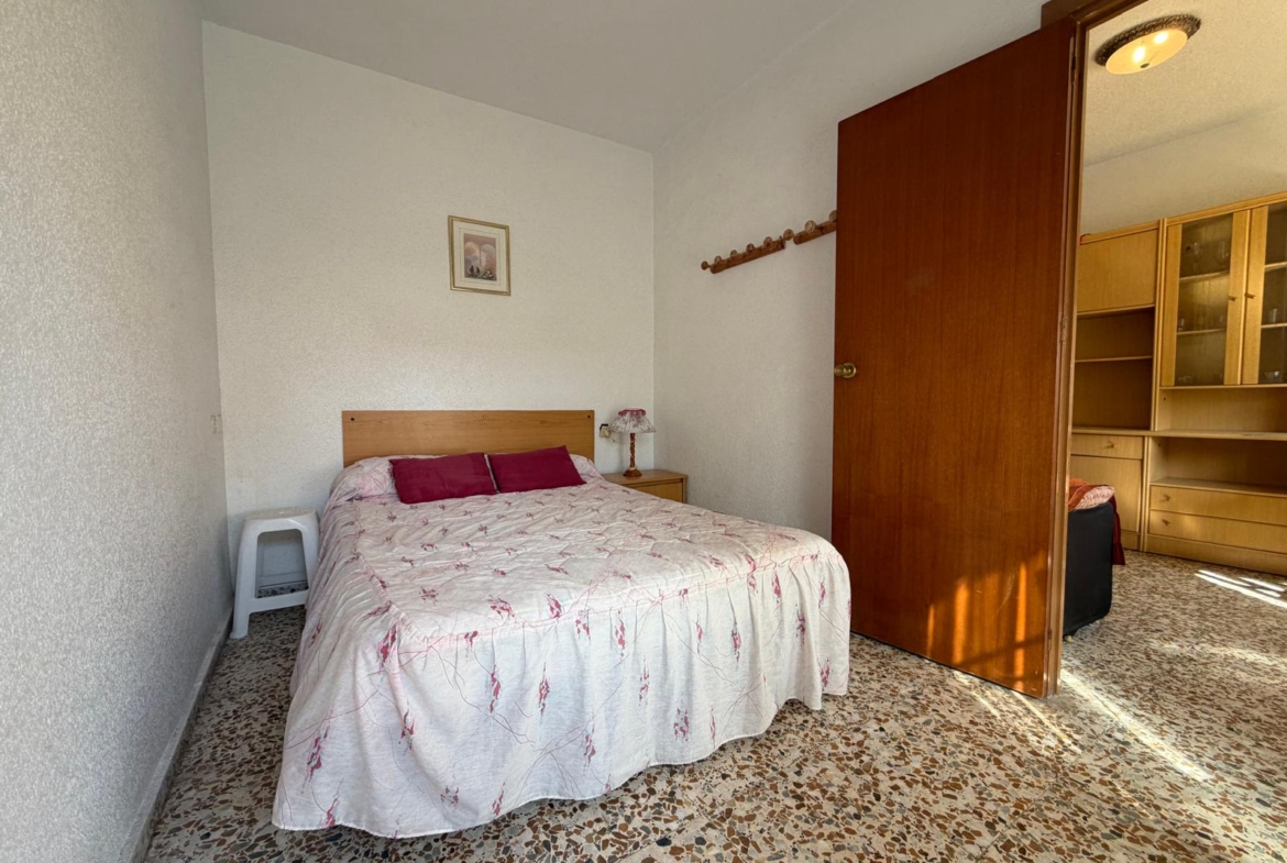 2 Beds / 1 Bath * Apartment with Garage * €110,000 * Lo Pagan *80 meters to the beach *Private Parking *