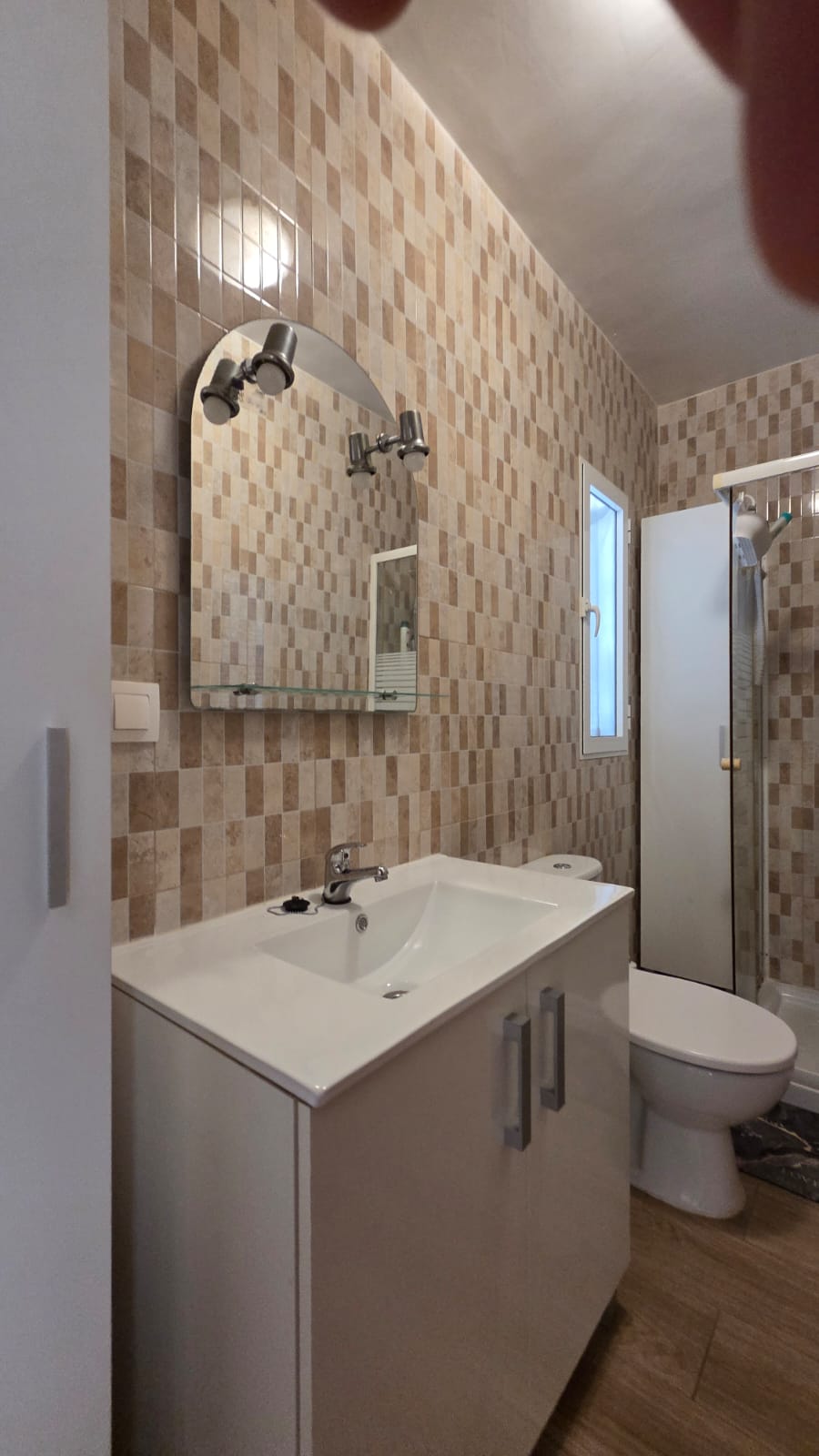 PHOTO-2026-07-31-13-43-06 2 Bedroom / 1 Bathroom Apartment * 2nd Floor ( no lift ) New Kitchen * Balcony * Lo Pagan * 500 meters from the beach * Close to amenities €120,000