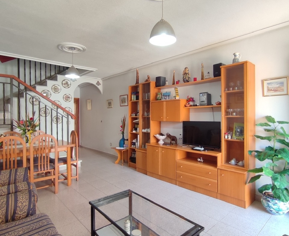 3 Bedroom / 2 Bathroom * Townhouse * Lo Pagan * 400 meters from the Beach * €161,500 *