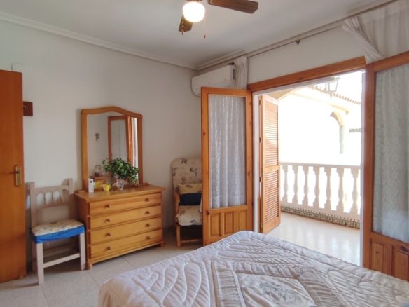 3 Bedroom / 2 Bathroom * Townhouse * Lo Pagan * 400 meters from the Beach * €161,500 *