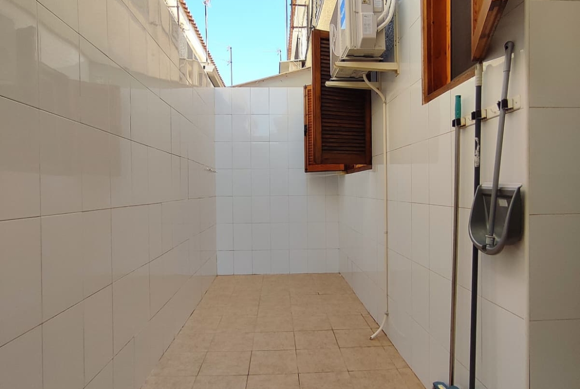 2 Bedroom * Semi Detached Ground Floor Bungalow / Apartment * Only 600 meters from the local beach* €129,995*