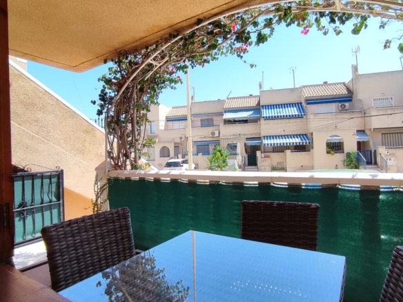 2 Bedroom * Semi Detached Ground Floor Bungalow / Apartment * Only 600 meters from the local beach* €129,995*