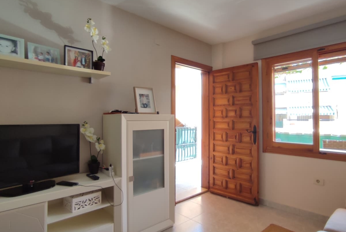 2 Bedroom * Semi Detached Ground Floor Bungalow / Apartment * Only 600 meters from the local beach* €129,995*