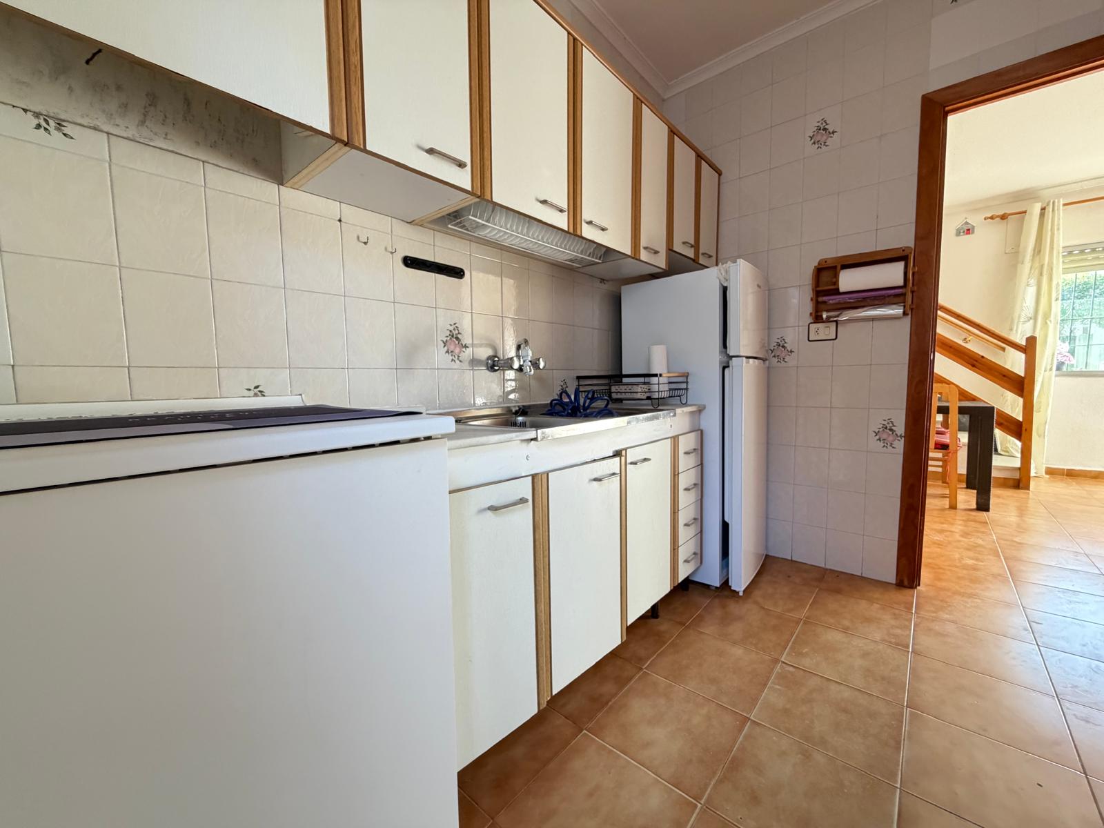 3 Bedroom / 2 Bathroom * Townhouse * Only 10 minutes walk to the beach and local marina * Close to many amenities in a very popular area €135,000 *