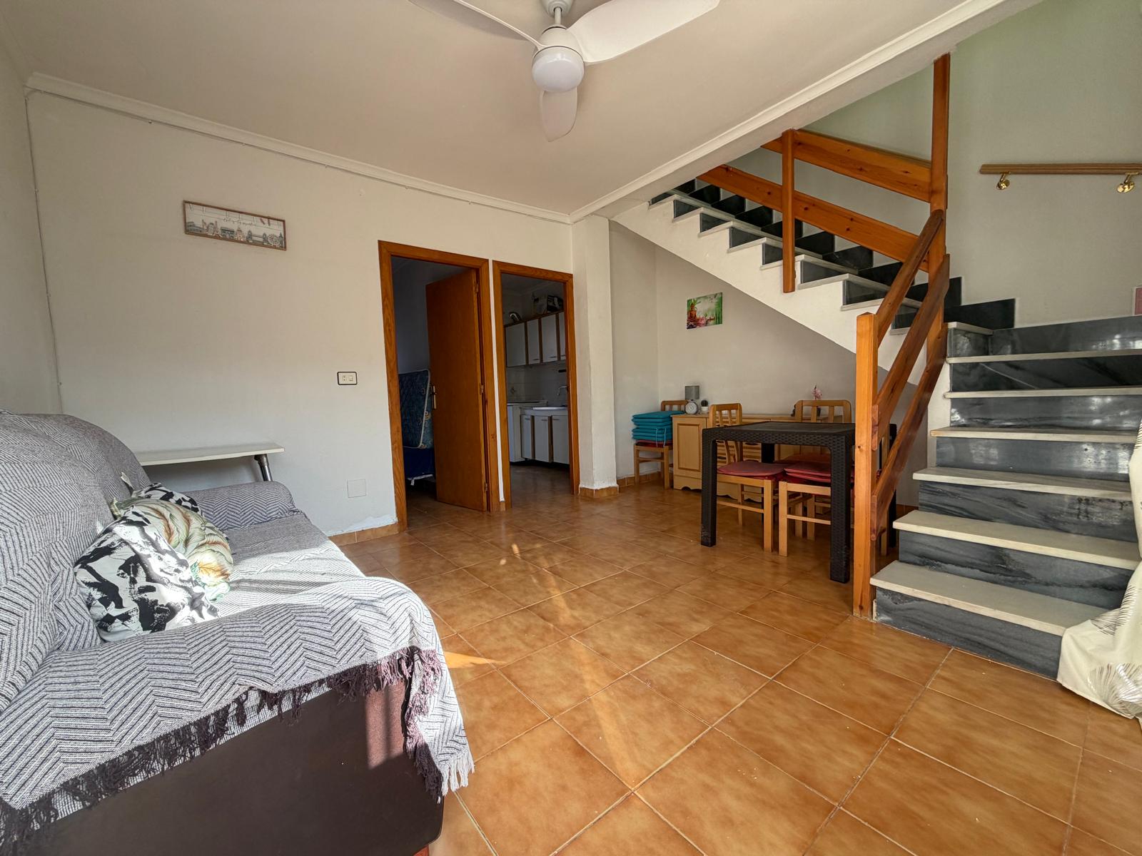 3 Bedroom / 2 Bathroom * Townhouse * Only 10 minutes walk to the beach and local marina * Close to many amenities in a very popular area €135,000 *