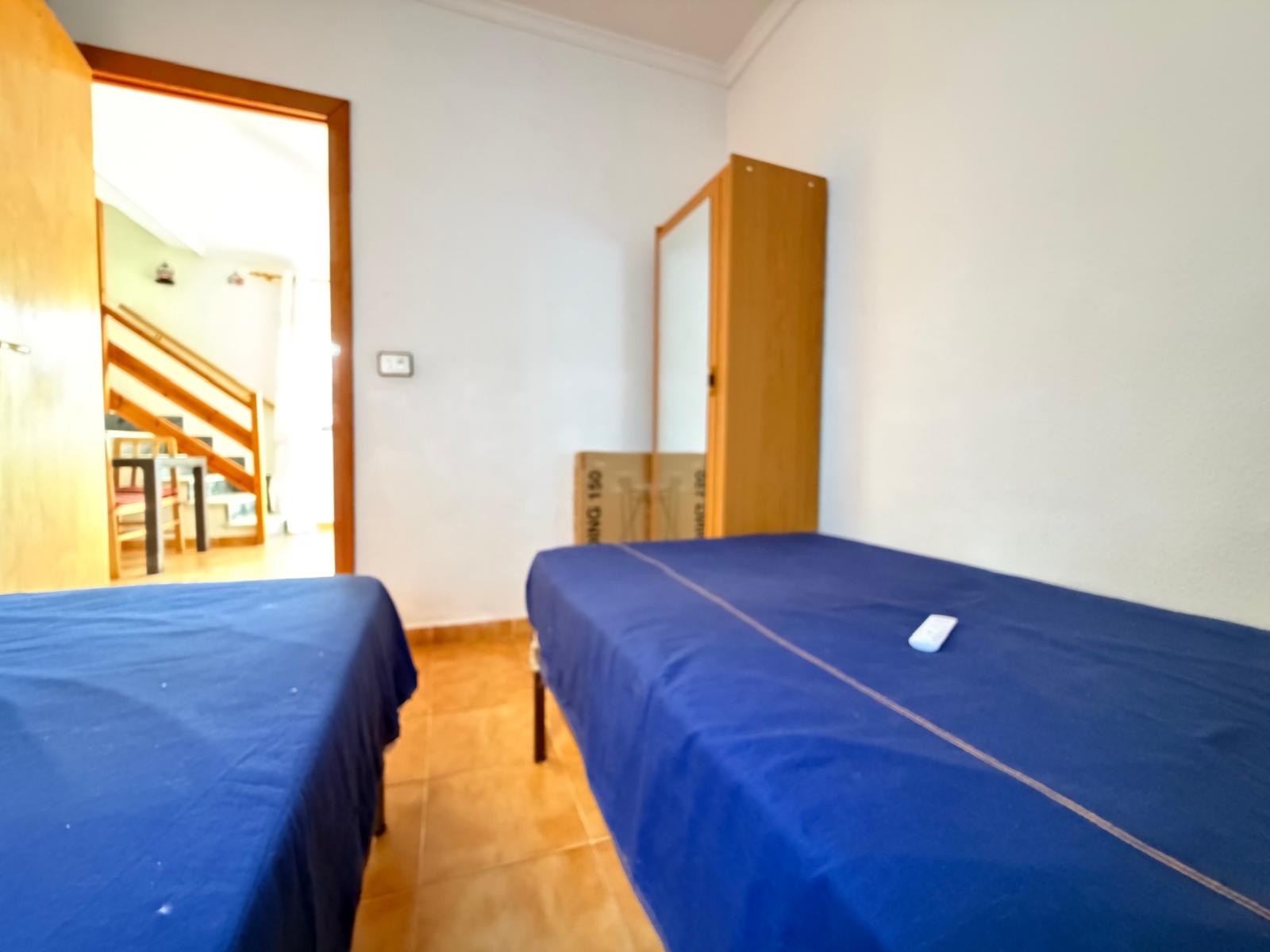 3 Bedroom / 2 Bathroom * Townhouse * Only 10 minutes walk to the beach and local marina * Close to many amenities in a very popular area €135,000 *