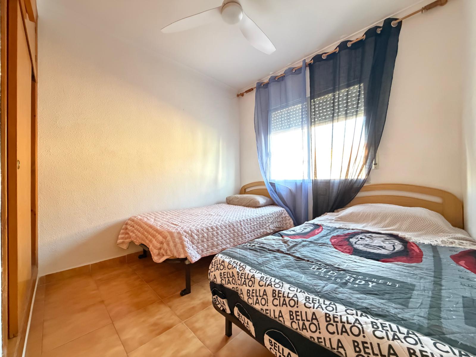 3 Bedroom / 2 Bathroom * Townhouse * Only 10 minutes walk to the beach and local marina * Close to many amenities in a very popular area €135,000 *