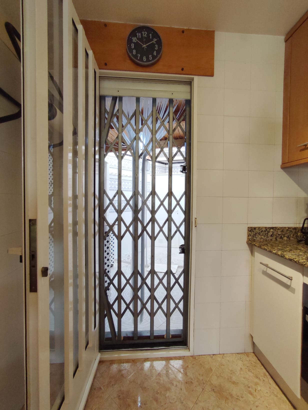 Ground Floor Apartment * 2 Beds / 1 Bath * Lo Pagan * 700 Meters From the Local Beach * €136995 *