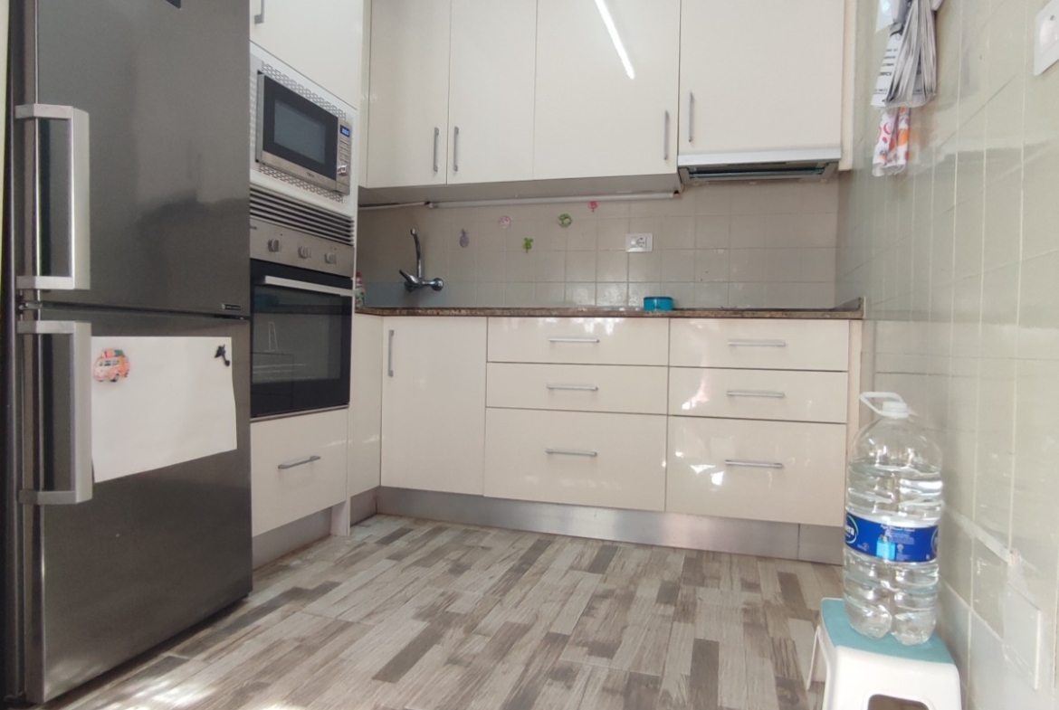 5 Bedroom / 2 Bathroom Semi Detached Ground Floor house for sale * Lo Pagan * €160,000 * Only 600 Meters to the Beach *