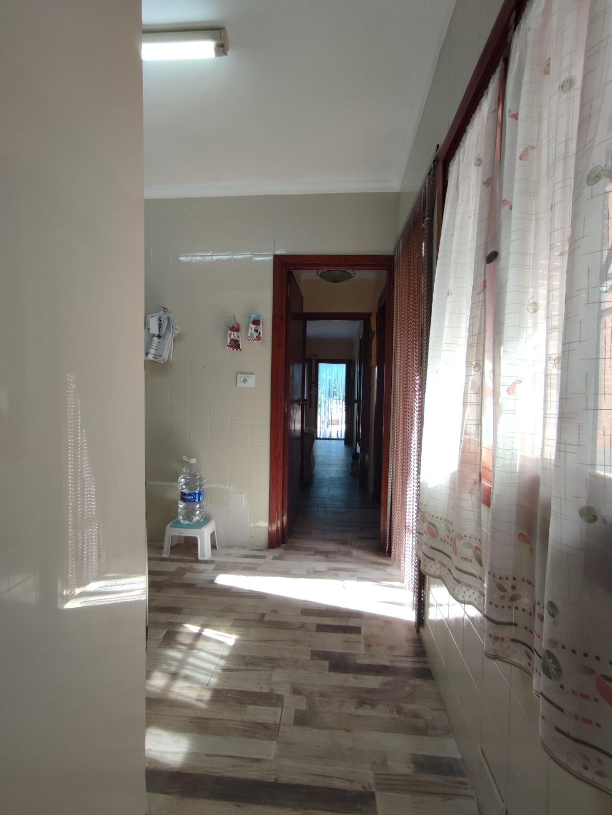5 Bedroom / 2 Bathroom Semi Detached Ground Floor house for sale * Lo Pagan * €160,000 * Only 600 Meters to the Beach *