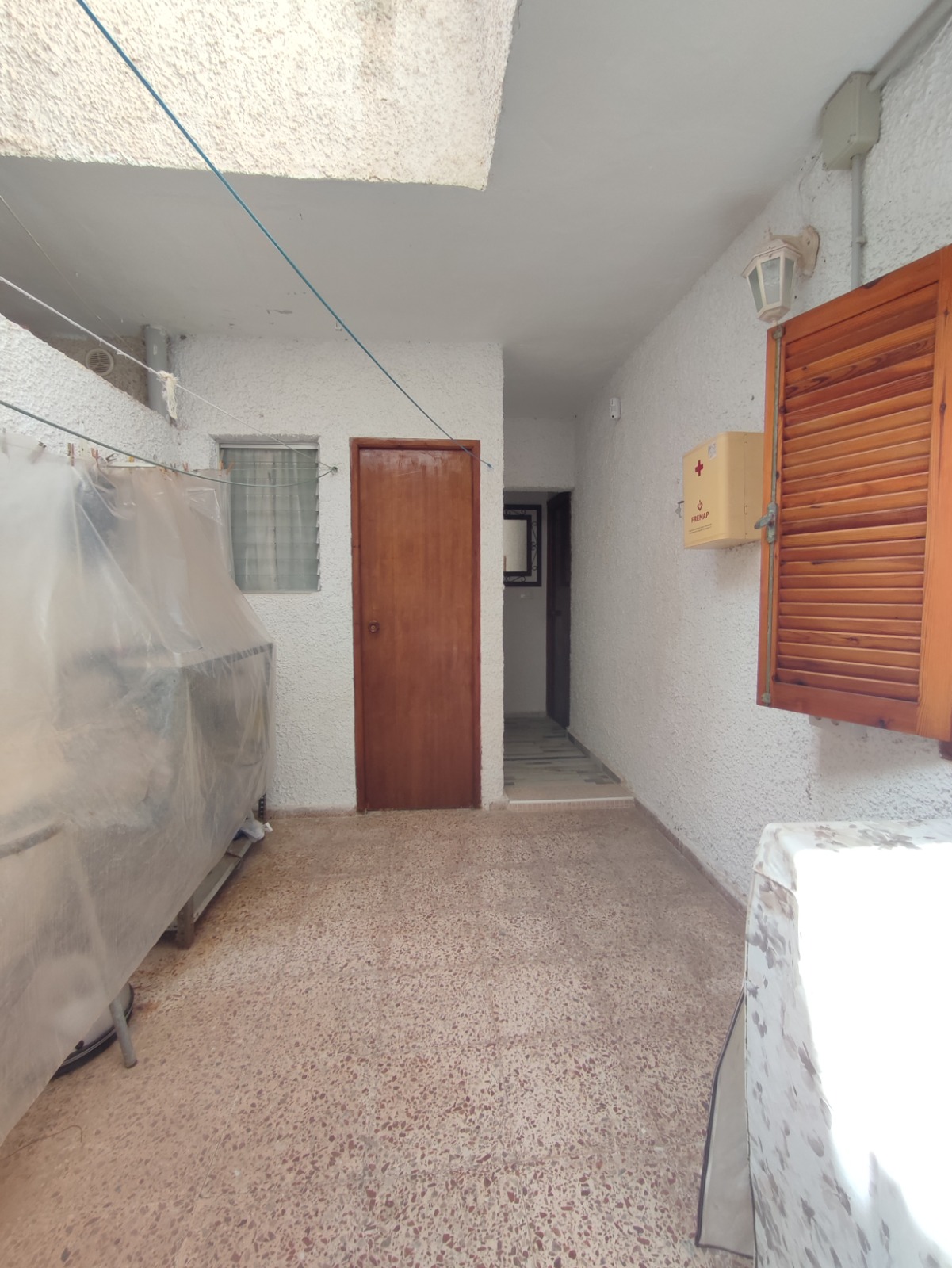 5 Bedroom / 2 Bathroom Semi Detached Ground Floor house for sale * Lo Pagan * €160,000 * Only 600 Meters to the Beach *