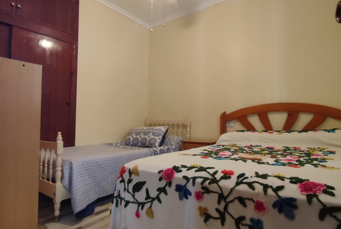 5 Bedroom / 2 Bathroom Semi Detached Ground Floor house for sale * Lo Pagan * €160,000 * Only 600 Meters to the Beach *