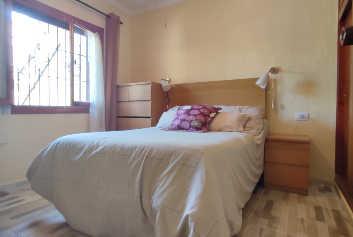 5 Bedroom / 2 Bathroom Semi Detached Ground Floor house for sale * Lo Pagan * €160,000 * Only 600 Meters to the Beach *