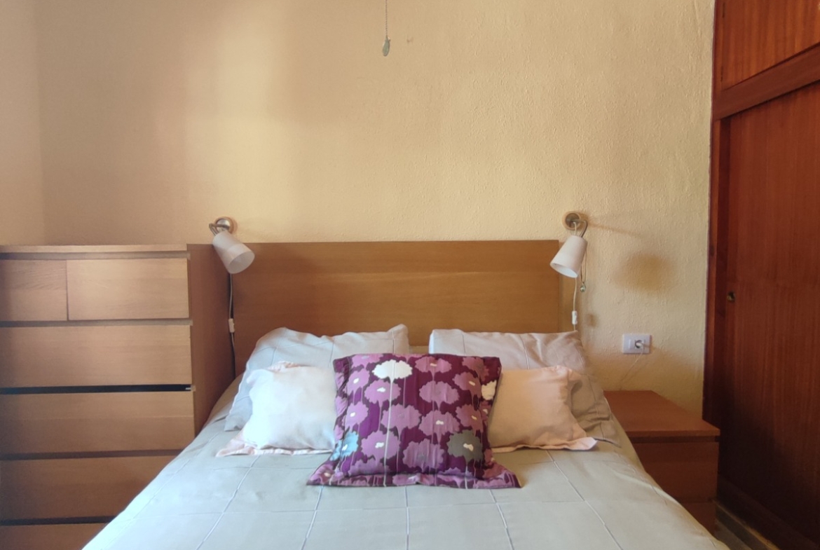 5 Bedroom / 2 Bathroom Semi Detached Ground Floor house for sale * Lo Pagan * €160,000 * Only 600 Meters to the Beach *