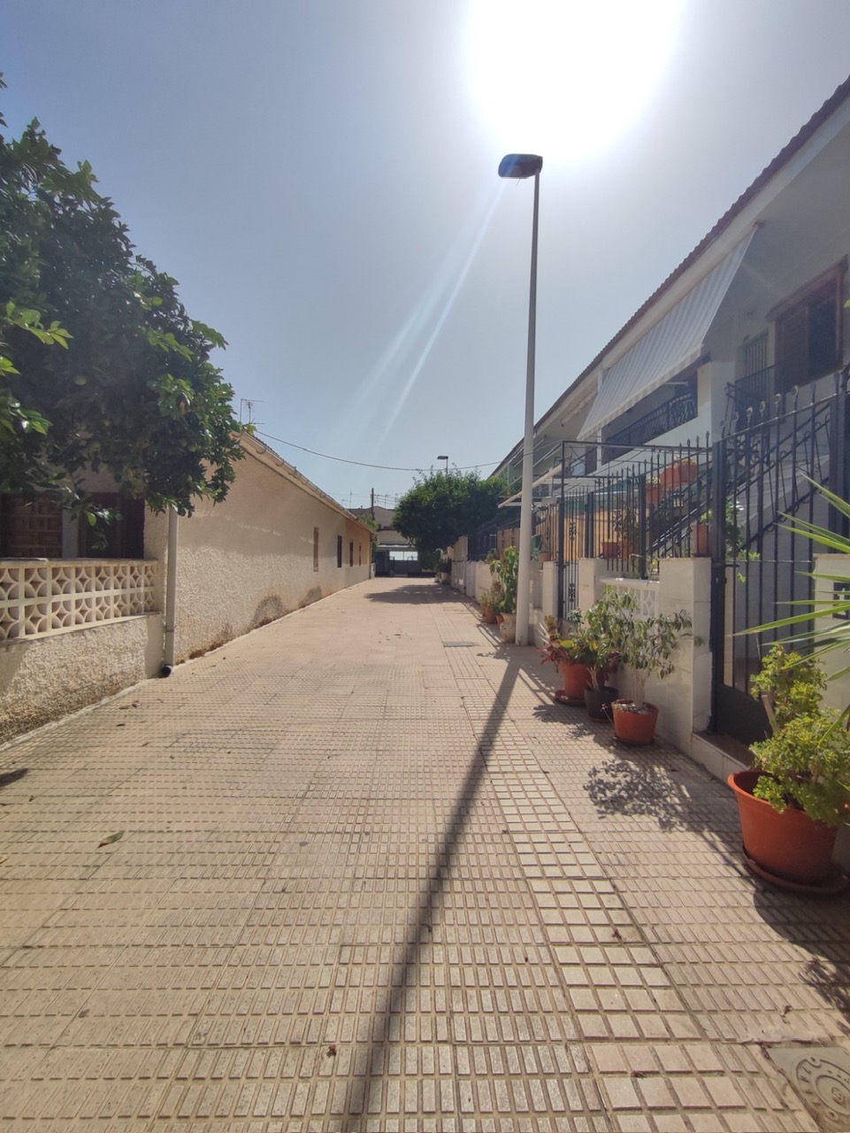 5 Bedroom / 2 Bathroom Semi Detached Ground Floor house for sale * Lo Pagan * €160,000 * Only 600 Meters to the Beach *