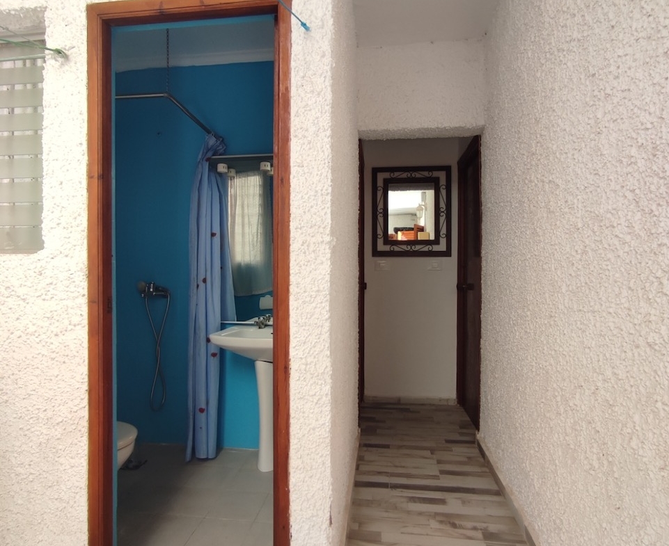 5 Bedroom / 2 Bathroom Semi Detached Ground Floor house for sale * Lo Pagan * €160,000 * Only 600 Meters to the Beach *