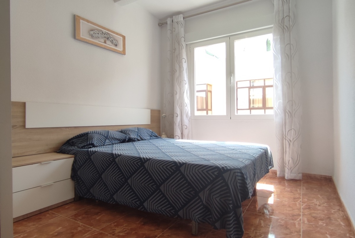 3 Bedroom Apartment / 1 Bathroom * Only 300 Meters from the Beach * Lo Pagan * Excellent Location *