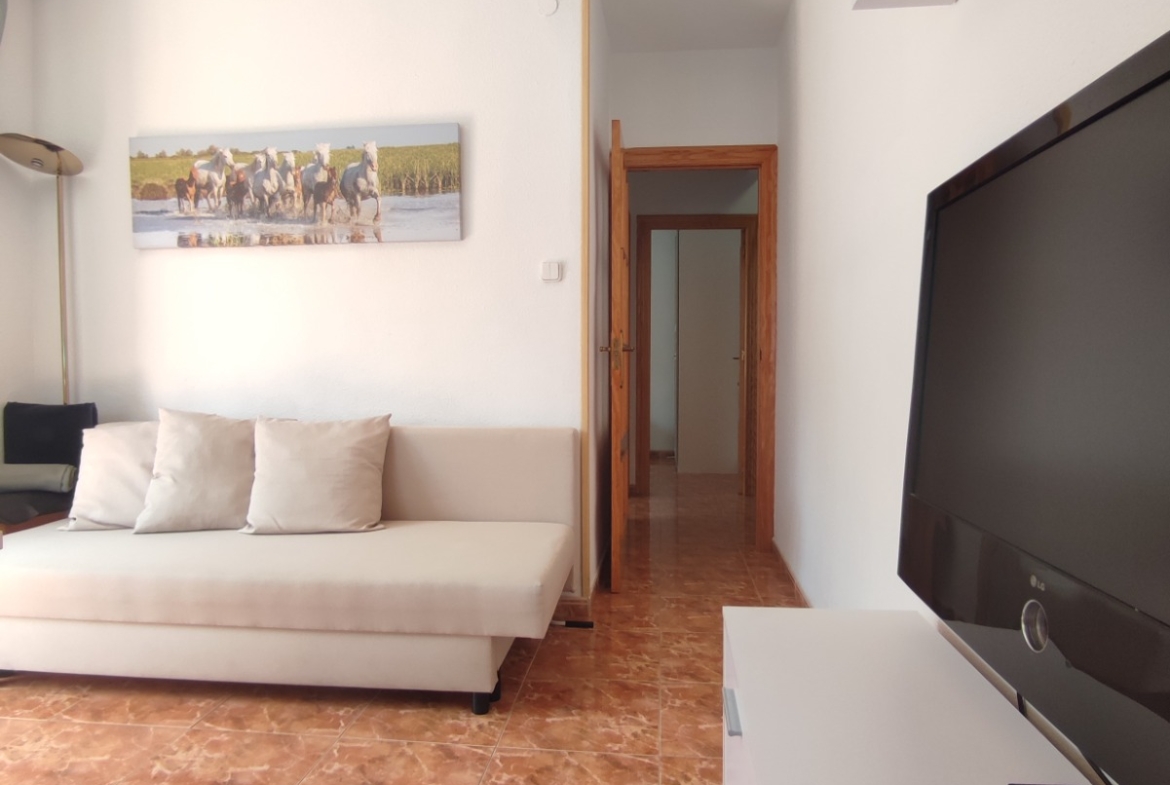 3 Bedroom Apartment / 1 Bathroom * Only 300 Meters from the Beach * Lo Pagan * Excellent Location *
